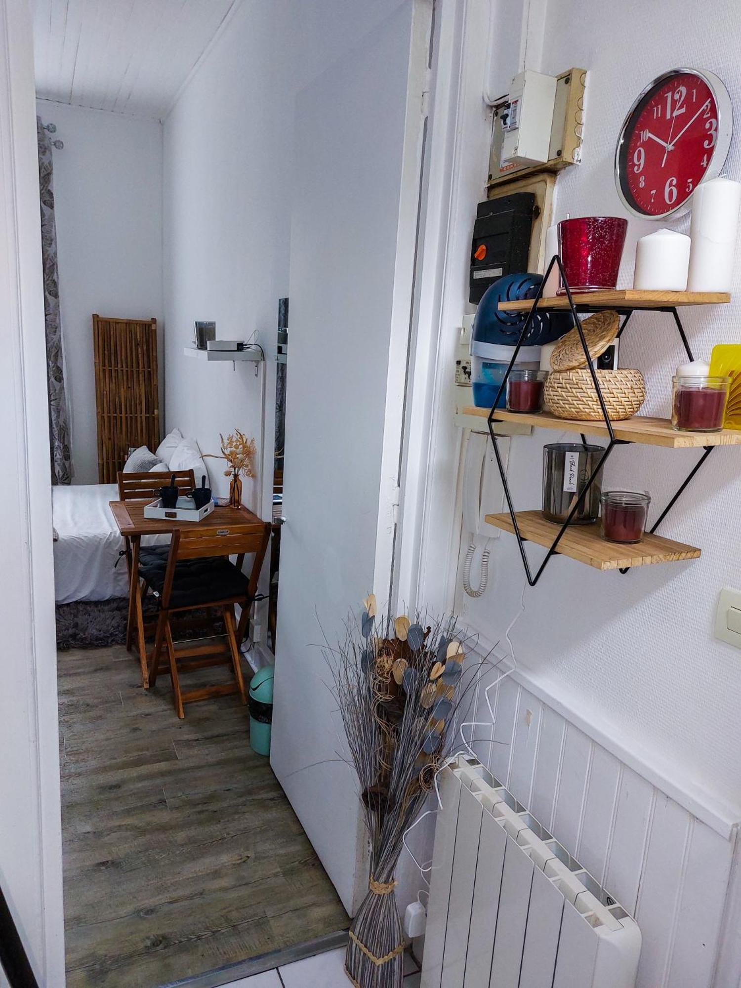 Le Namaste - Petit Dejeuner, Netflix, Jacuzzi Rouen